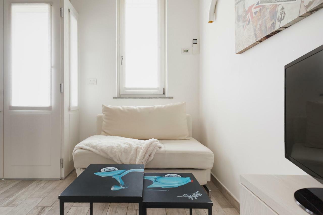 Charming Apartment On The Darsena Navigli - Pulizia Eccezionale Milano Eksteriør bilde