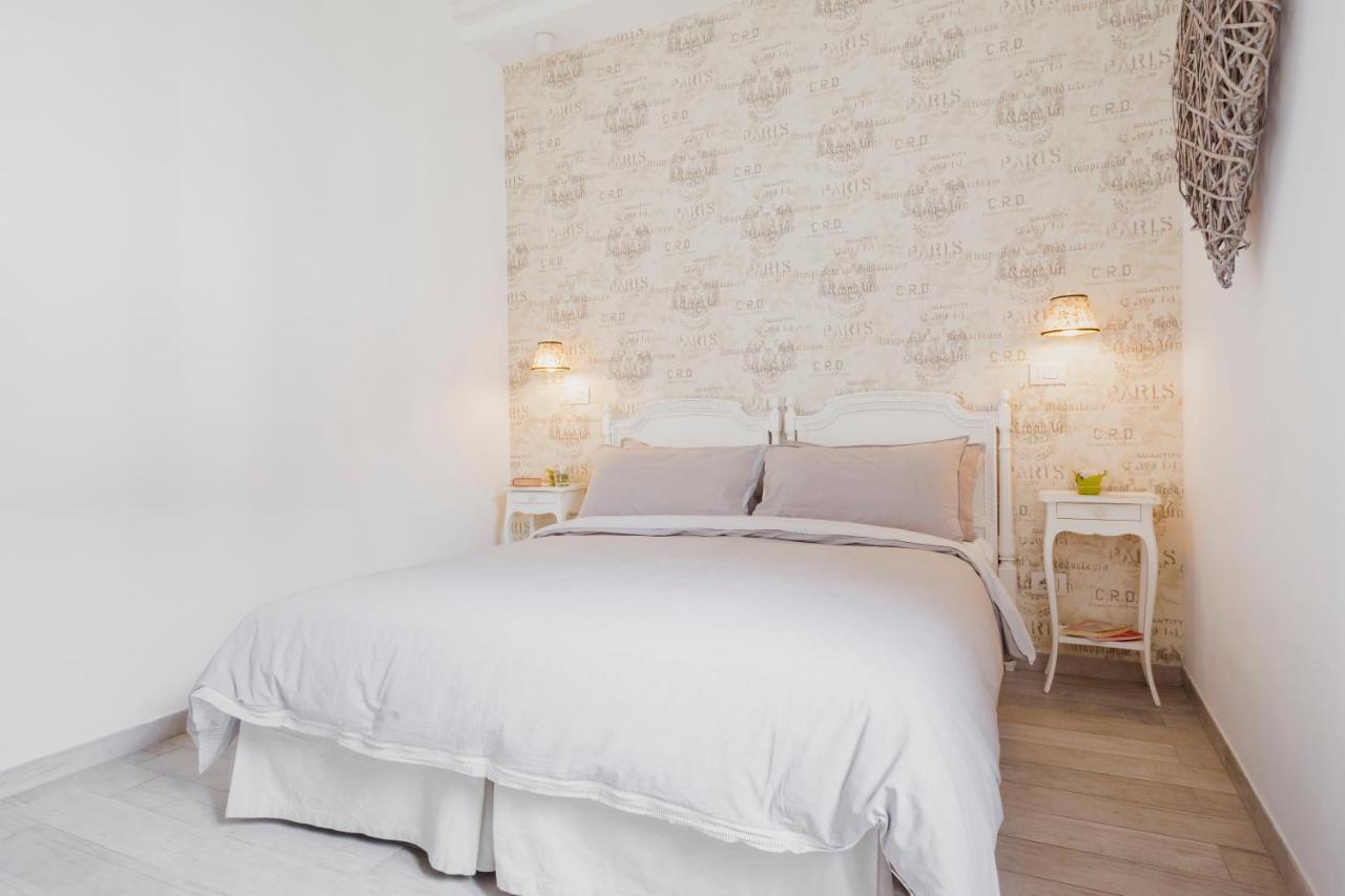 Charming Apartment On The Darsena Navigli - Pulizia Eccezionale Milano Eksteriør bilde